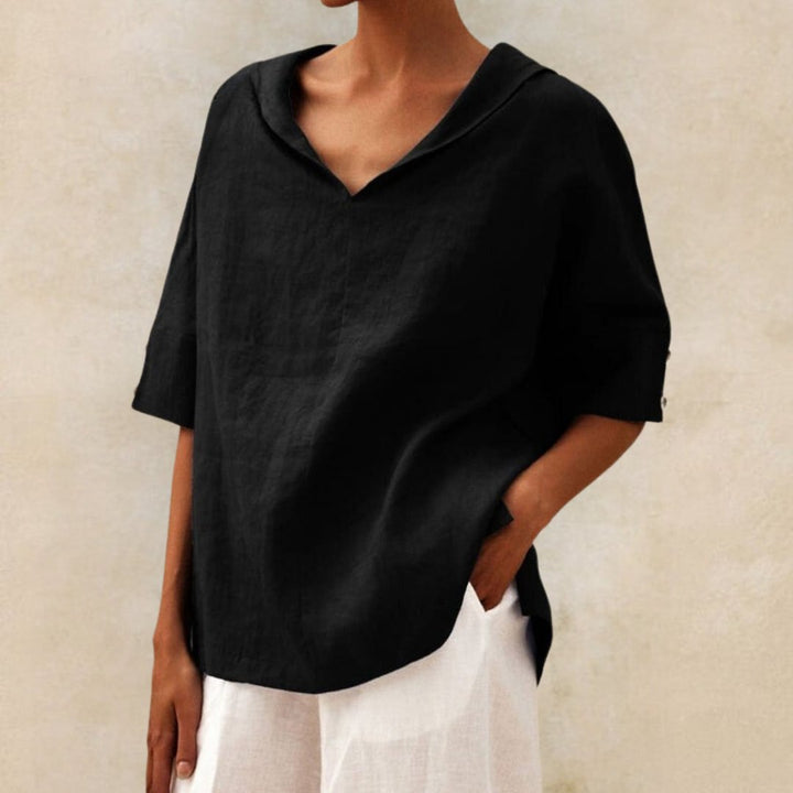 Relaxed Linen Top with V-Neckline and Short Sleeves