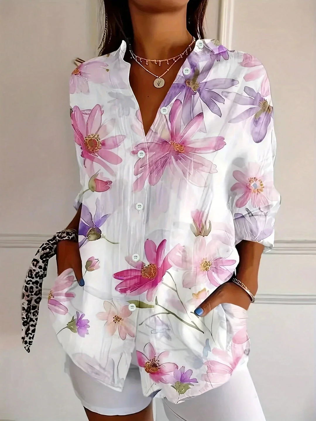 Dorothy | Colourful Blouse with Playful Print