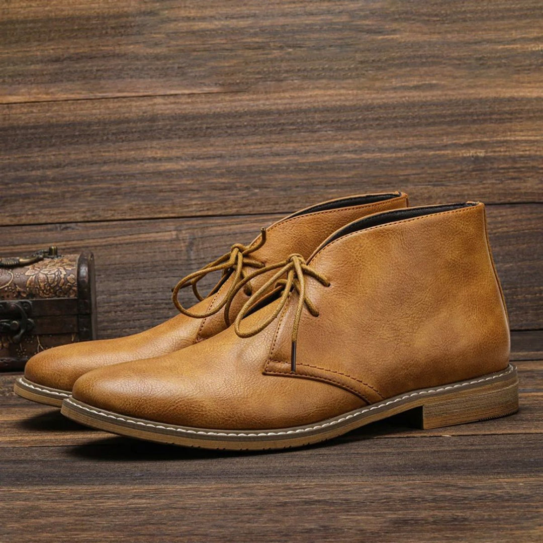 Men's Classic Lace-Up Chukka Boots with Non-Slip Sole Brown
