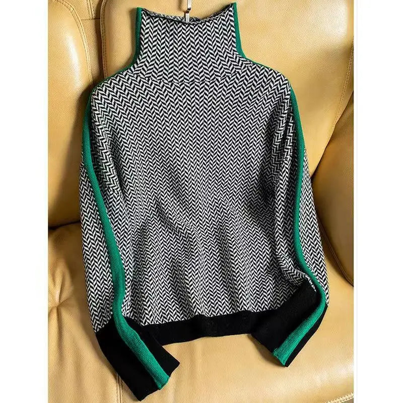 Women's Herringbone Pattern Turtleneck Jumper with Soft Drape Green